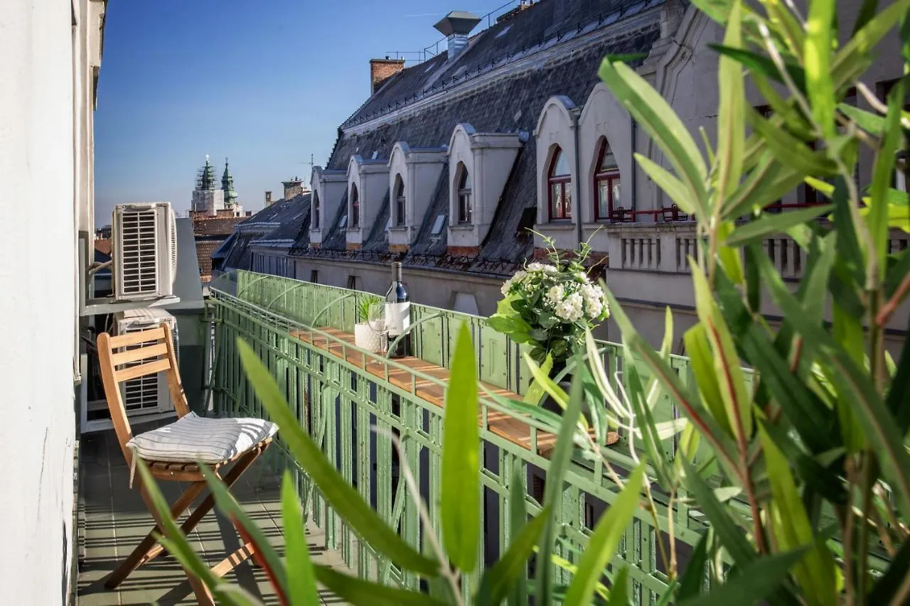 Cute Riverside Apartment With Unique Danube View Balcony Budapest Hungary